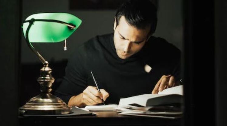 یادداشت برداری  صحیح  به سبک افراد حرفه ای ، نکات کاملا کاربردی 